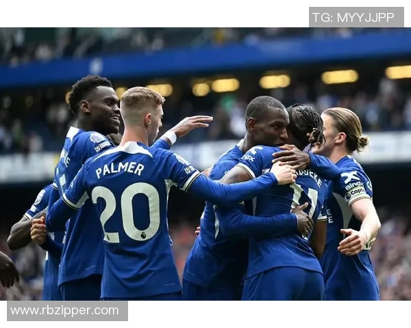 弗鲁米嫩与戈亚斯激战正酣谁能在这场较量中笑到最后